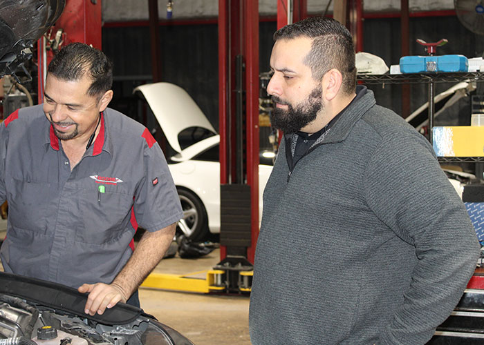 robert gomez service manager colorado street location 01